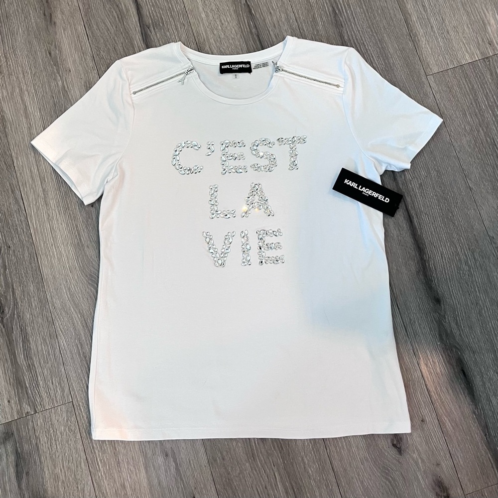 Karl Lagerfeld White Tee with 'C'est La Vie' graphic Design using faceted bling.